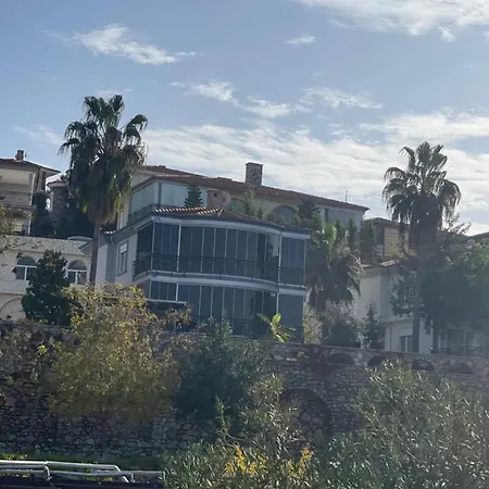 Вилла Alayna'S Dream Vacation Villa *