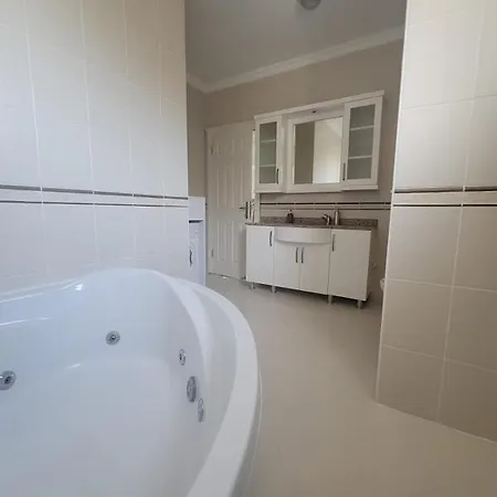 Вилла Alayna'S Dream Vacation Villa