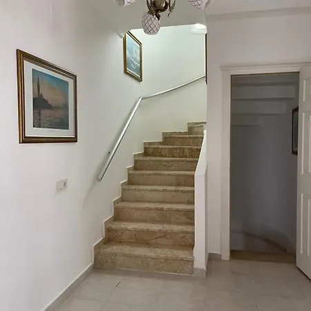 Вилла Alayna'S Dream Vacation Villa